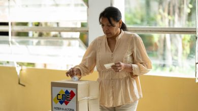 Comienzan a abrir los centros electorales en Venezuela para las presidenciales