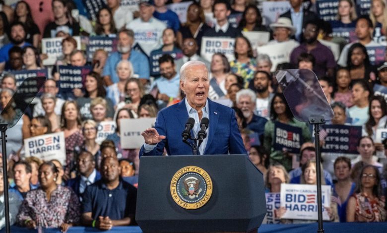 La familia de Biden le anima a continuar con su campaña para la reelección