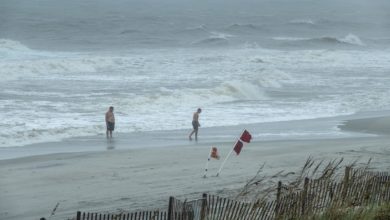 Debby produce tornados que dejan un muerto y peligrosas inundaciones en Carolina del Norte