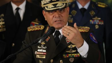 Militares y policías de Venezuela rechazan los planes "sediciosos" de líderes opositores