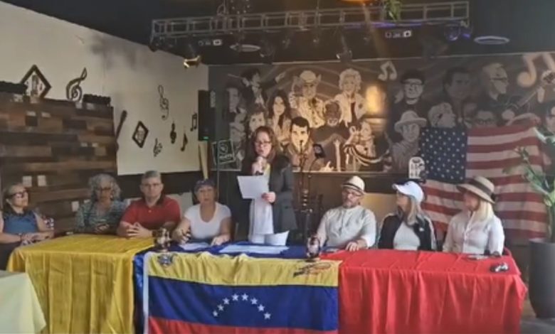 Comando Pro-Libertad de las Américas en Utah hace un llamado a defender la democracia en Venezuela y reúne firmas a favor de su libertad