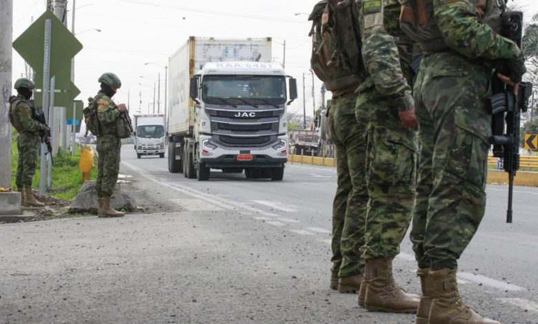 Al menos once personas muertas deja fin de semana violento en Ecuador