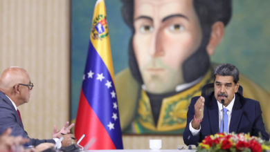 Maduro rechaza que EE.UU. "pretenda convertirse en la autoridad electoral" de Venezuela