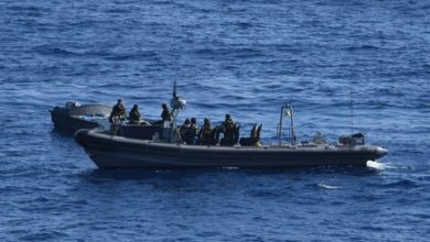 Guardia Costera del Caribe interceptó un buque con casi dos toneladas de cocaína y tres venezolanos a bordo