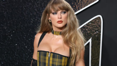 Taylor Swift reina en los MTV VMA con siete premios y agradece el apoyo de su novio