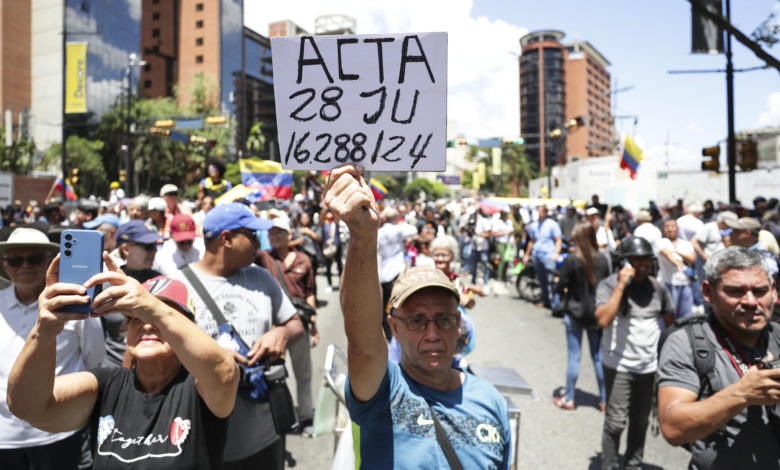 Excarcelados 18 adolescentes detenidos tras comicios presidenciales en Venezuela, dice ONG