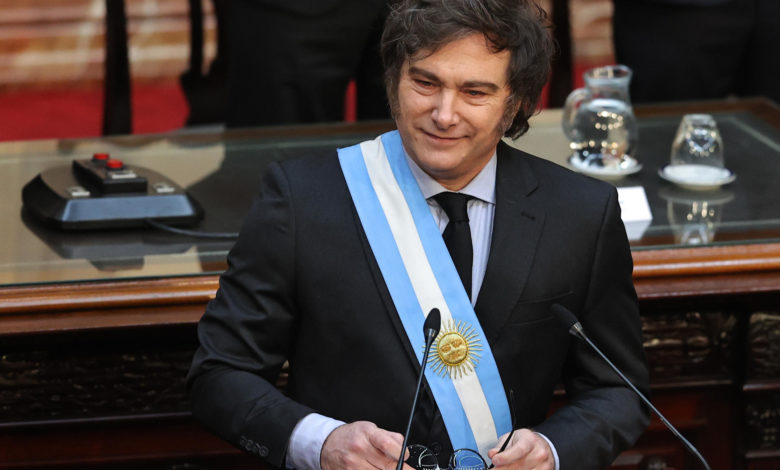 Presupuesto 2025 de Argentina prevé emitir deuda solo para pagar vencimientos de capital