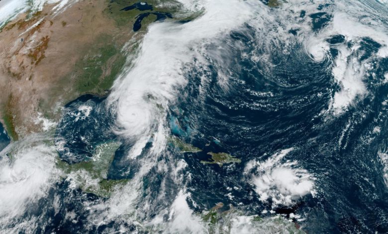 El huracán Helene se fortalece hasta casi la categoría 3 en su ruta a Florida (EEUU)