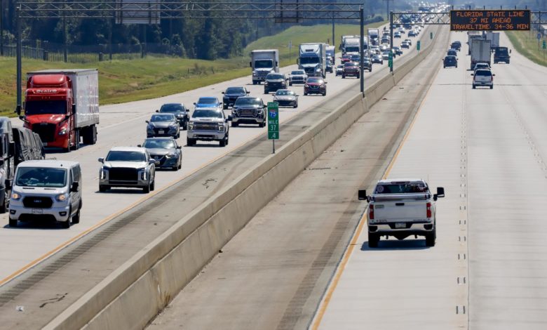 Comienzan a llenarse los refugios mientras miles evacúan en Florida ante llegada de Milton