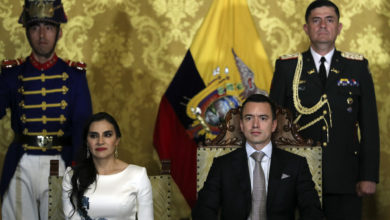 Noboa acusa a hijo de vicepresidenta de tener 7,2 millones de dólares en paraísos fiscales