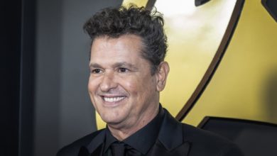 Carlos Vives es coronado como la Persona del Año de los Latin Grammy con fiesta colombiana