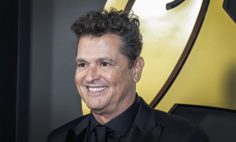 Carlos Vives es coronado como la Persona del Año de los Latin Grammy con fiesta colombiana