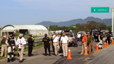 La caravana migrante denuncia un cerco policial en el sur de México