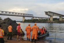 Suben a 8 muertos y 9 desaparecidos por el derrumbe de un puente en el norte de Brasil