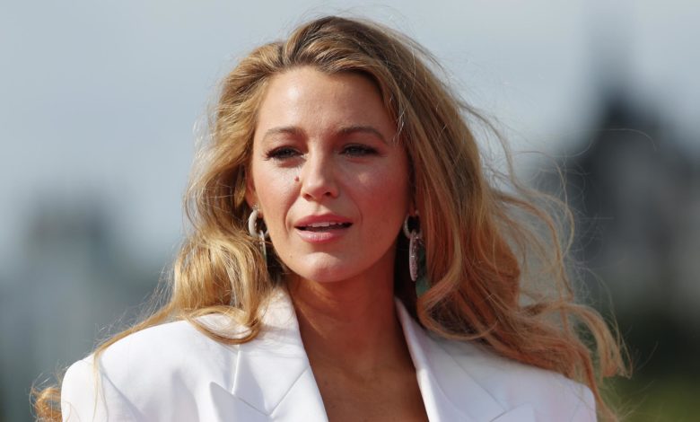 Blake Lively dice que la supuesta campaña contra ella de Baldoni traumatizó a su familia