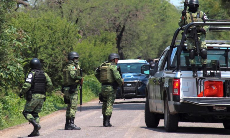 Autoridades despliegan a 300 militares en estado mexicano de Guanajuato tras masacre