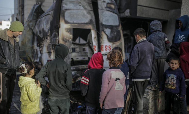 Decenas de muertos, entre ellos 5 periodistas, en los ataques nocturnos de Israel a Gaza