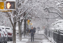 Tormenta invernal deja nevadas en el centro de EE.UU. e interrumpe miles de vuelos