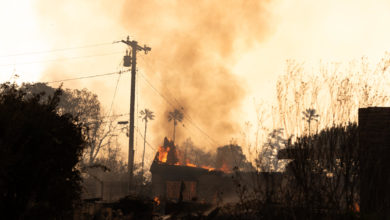 Al menos 20 detenidos por saqueos durante los incendios de Los Ángeles