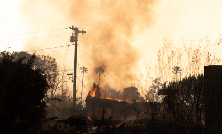 Al menos 20 detenidos por saqueos durante los incendios de Los Ángeles