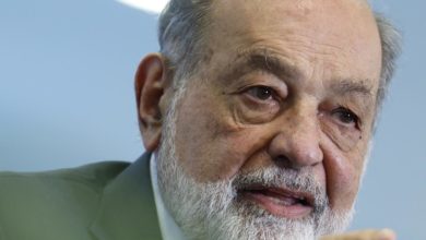 Carlos Slim dice que aranceles de Trump causarían "una explosión" de la inflación en EEUU