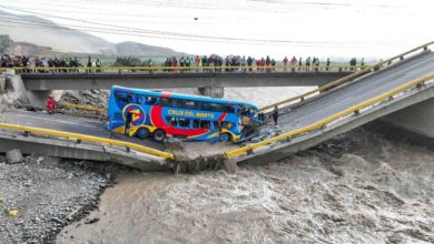 Al menos dos muertos tras colapso de puente en la carretera del puerto peruano de Chancay