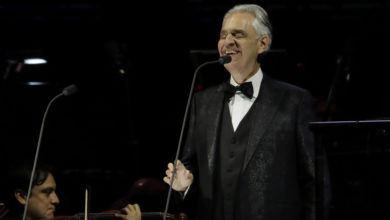 Andrea Bocelli recorre sus 30 años de carrera en una noche mágica en Bogotá