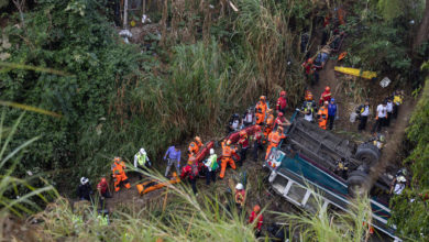 Aumentan a más de 40 los fallecidos en accidente de bus que cayó de un puente en Guatemala