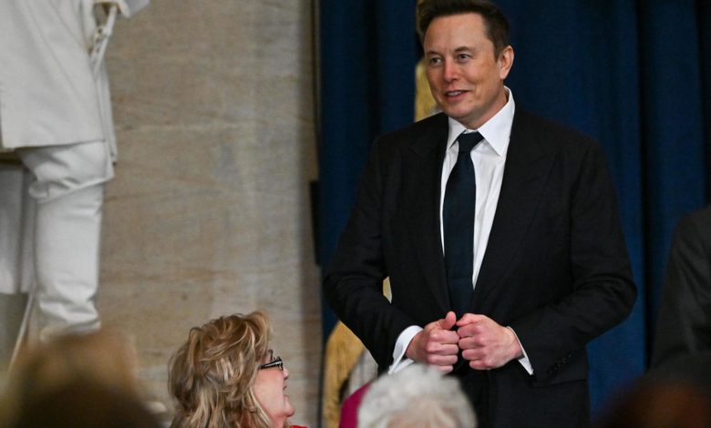 Elon Musk es un "empleado gubernamental especial" de Trump, según la Casa Blanca