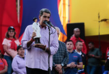 Maduro dice que tomarán medidas para detener "acción ilegal" de Guyana en zona disputada