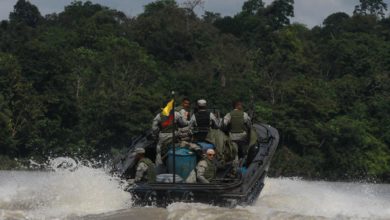 Incautan 2,9 toneladas de marihuana y 500 kilos de cocaína en el Pacífico colombiano